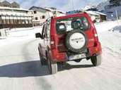 Suzuki Jimny Modell feiert seinen 40. Geburtstag Suzuki Jimny Modell feiert seinen 40. Geburtstag