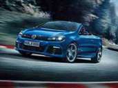Das neue VW Golf R Cabrio sprintet mit 265 PS in 6,4 Sekunden von Null auf Tempo 100. Das neue VW Golf R Cabrio sprintet mit 265 PS in 6,4 Sekunden von Null auf Tempo 100.