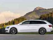 Der neue Skoda Superb Combi feiert Premiere auf der IAA 2015. Der neue Skoda Superb Combi feiert Premiere auf der IAA 2015.
