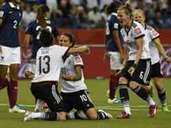 Die DFB-Spielerinnen feiern den Einzug ins WM-Halbfinale. Foto: Carmen Jaspersen Die DFB-Spielerinnen feiern den Einzug ins WM-Halbfinale. Foto: Carmen Jaspersen