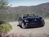 Fiat 124 Spider: Der kompakte Roadster feiert Premiere auf der Auto Show in Los Angeles (20. bis 29. November). Fiat 124 Spider: Der kompakte Roadster feiert Premiere auf der Auto Show in Los Angeles (20. bis 29. November).