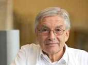 Prof. Paul Schönle ist Mitglied der Deutschen Vereinigung für Rehabilitation und Ärztlicher Direktor der Maternus-Klinik für Rehabilitation in Bad Oeynhausen. Foto: Oliver Krato Prof. Paul Schönle ist Mitglied der Deutschen Vereinigung für Rehabilitation und Ärztlicher Direktor der Maternus-Klinik für Rehabilitation in Bad Oeynhausen. Foto: Oliver Krato