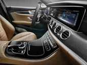 Erste Fotos von der Mercedes E-Klasse (Modell 2016). Erste Fotos von der Mercedes E-Klasse (Modell 2016).