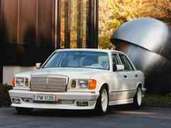 Typisch 80er Jahre: Vor allem Anbauteile für die Karosserie wie Spoiler und Schweller erfreuten sich in den 80er Jahren größter Beliebtheit. Foto: Brabus Typisch 80er Jahre: Vor allem Anbauteile für die Karosserie wie Spoiler und Schweller erfreuten sich in den 80er Jahren größter Beliebtheit. Foto: Brabus