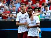 53.629 Zuschauer im Bank of America Stadium in Charlotte sahen einen ungefährdeten 4:1-Testspiel-Erfolg des FC Bayern München über Inter Mailand. Vor allem in der ersten Halbzeit war es ein Klassenunterschied. 53.629 Zuschauer im Bank of America Stadium in Charlotte sahen einen ungefährdeten 4:1-Testspiel-Erfolg des FC Bayern München über Inter Mailand. Vor allem in der ersten Halbzeit war es ein Klassenunterschied.