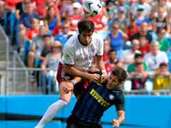 53.629 Zuschauer im Bank of America Stadium in Charlotte sahen einen ungefährdeten 4:1-Testspiel-Erfolg des FC Bayern München über Inter Mailand. Vor allem in der ersten Halbzeit war es ein Klassenunterschied. 53.629 Zuschauer im Bank of America Stadium in Charlotte sahen einen ungefährdeten 4:1-Testspiel-Erfolg des FC Bayern München über Inter Mailand. Vor allem in der ersten Halbzeit war es ein Klassenunterschied.