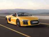 Der neue Audi R8 Spyder sprintet in weniger als vier Sekunden von 0 auf 100 km/h. Der neue Audi R8 Spyder sprintet in weniger als vier Sekunden von 0 auf 100 km/h.