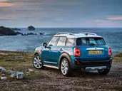 Der neue Mini Countryman ist um 20 Zentimeter gewachsen. Der neue Mini Countryman ist um 20 Zentimeter gewachsen.