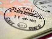 Statt dem Stempel ist nun ein kleiner Zettel die Eintrittskarte nach Israel am Flughafen. Foto: Andrea Warnecke Statt dem Stempel ist nun ein kleiner Zettel die Eintrittskarte nach Israel am Flughafen. Foto: Andrea Warnecke