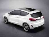 Kleinwagen, aber ohne Verzicht: Hersteller bieten heutzutage auch sehr luxuriös ausgestattete Versionen an, wie etwa Ford beim neuen Fiesta die Luxusversion Vignale. Foto: Ford/dpa-tmn Kleinwagen, aber ohne Verzicht: Hersteller bieten heutzutage auch sehr luxuriös ausgestattete Versionen an, wie etwa Ford beim neuen Fiesta die Luxusversion Vignale. Foto: Ford/dpa-tmn