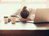 In vielen Berufen schlägt den Mitarbeitern der hohe Stresslevel aufs Gemüt. Unsere Fotostrecke zeigt, in welchen Jobs überdurchschnittlich viele Menschen aufgrund von Depressionen krank geschrieben werden (Quelle: TK Depressionsatlas). In vielen Berufen schlägt den Mitarbeitern der hohe Stresslevel aufs Gemüt. Unsere Fotostrecke zeigt, in welchen Jobs überdurchschnittlich viele Menschen aufgrund von Depressionen krank geschrieben werden (Quelle: TK Depressionsatlas).
