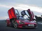 Ein neuer McLaren steht in den Startlöchern: Der 720S kommt im Sommer auf den Markt. Sein Markenzeichen sind die Flügeltüren. Foto: McLaren/dpa Ein neuer McLaren steht in den Startlöchern: Der 720S kommt im Sommer auf den Markt. Sein Markenzeichen sind die Flügeltüren. Foto: McLaren/dpa