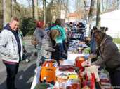 Frühjahrsmarkt in Nienburg: Volle Stadt am Wochenende. Frühjahrsmarkt in Nienburg: Volle Stadt am Wochenende.