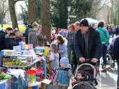 Frühjahrsmarkt in Nienburg: Volle Stadt am Wochenende. Frühjahrsmarkt in Nienburg: Volle Stadt am Wochenende.