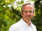 Zum Themendienst-Bericht von Bernadette Winter vom 22. August 2018: Prof. Dr. med. Andreas Michalsen ist Chefarzt der Abteilung Naturheilkunde im Immanuel Krankenhaus Berlin. Foto: Anja Lehmann/Immanuel Krankenhaus Berlin Zum Themendienst-Bericht von Bernadette Winter vom 22. August 2018: Prof. Dr. med. Andreas Michalsen ist Chefarzt der Abteilung Naturheilkunde im Immanuel Krankenhaus Berlin. Foto: Anja Lehmann/Immanuel Krankenhaus Berlin