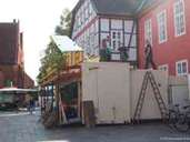 Der Aufbau für das Nienburger Volksfest läuft. Der Aufbau für das Nienburger Volksfest läuft.