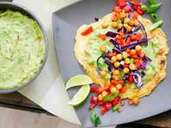 Tortillas lassen sich auch aus Kichererbsenmehl backen - schön proteinreich und obendrein noch glutenfrei. Foto: Steffi Sinzenich Tortillas lassen sich auch aus Kichererbsenmehl backen - schön proteinreich und obendrein noch glutenfrei. Foto: Steffi Sinzenich