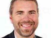 Sven Steffes-Holländer ist Facharzt für Psychosomatische Medizin und Psychotherapie sowie Chefarzt an der Heiligenfeld Klinik Berlin. Foto: Petra Balling/Heiligenfeld Klinik Berlin/dpa-tmn Sven Steffes-Holländer ist Facharzt für Psychosomatische Medizin und Psychotherapie sowie Chefarzt an der Heiligenfeld Klinik Berlin. Foto: Petra Balling/Heiligenfeld Klinik Berlin/dpa-tmn