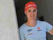 Denise Herrmann: Geburtsdatum: 20.12.1988; Skiclub: WSC Erzgebirge Oberwiesenthal; Größte Erfolge: Weltmeisterin in der Verfolgung 2019, Vize-Weltmeisterin 2020, Gewinn des Sprintweltcups 2020; Platzierung im Gesamtweltcup der Saison 2019/20: 3. Denise Herrmann: Geburtsdatum: 20.12.1988; Skiclub: WSC Erzgebirge Oberwiesenthal; Größte Erfolge: Weltmeisterin in der Verfolgung 2019, Vize-Weltmeisterin 2020, Gewinn des Sprintweltcups 2020; Platzierung im Gesamtweltcup der Saison 2019/20: 3.