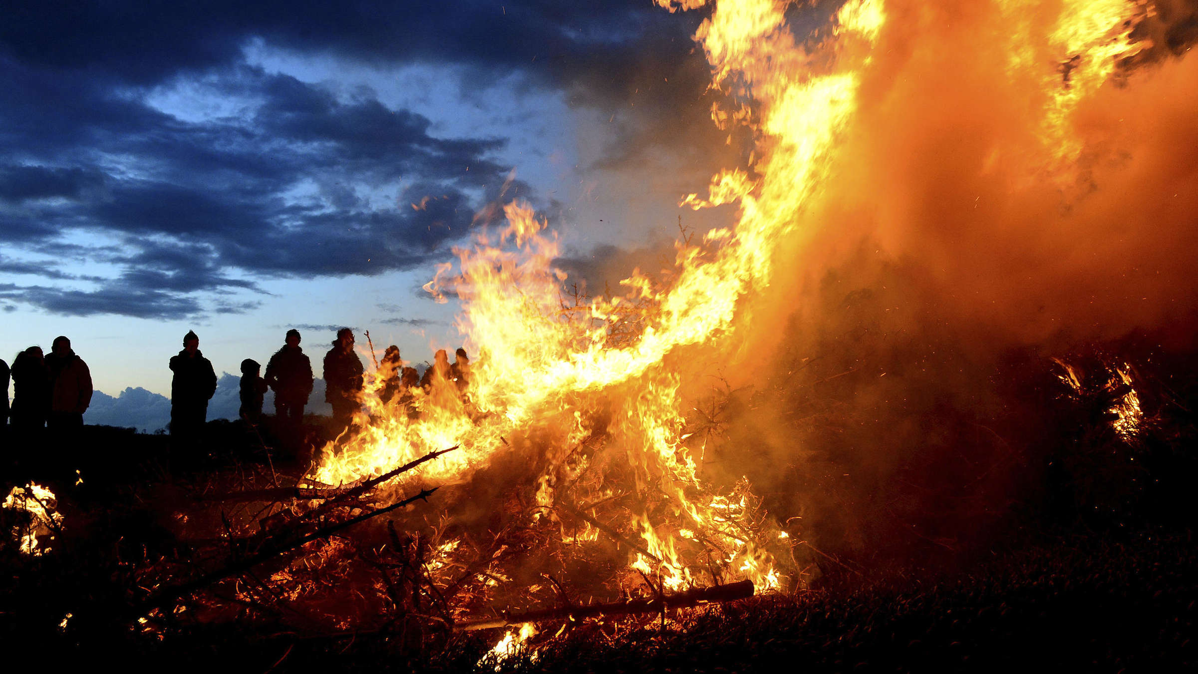 Osterfeuer 2019 In Nienburg Erichshagen Langendamm Rodewald