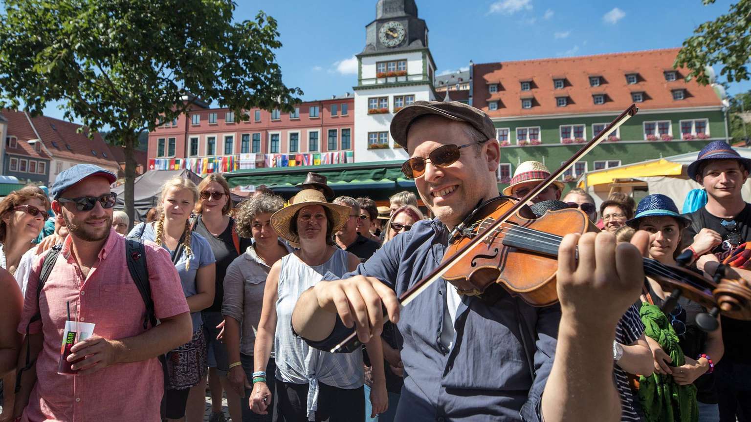 RudolstadtFestival in Thüringen bringt Weltmusik auf die große Bühne Kultur RudolstadtFestival in Thüringen bringt Weltmusik auf die große Bühne Kultur